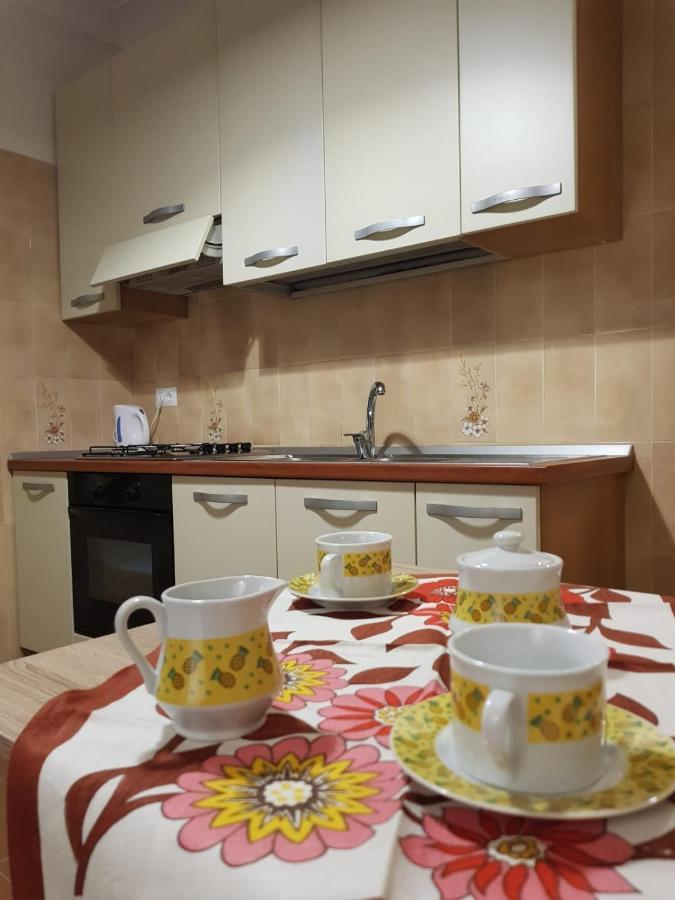 La Casa Di Rosa - Casa Vacanze Meta Kültér fotó