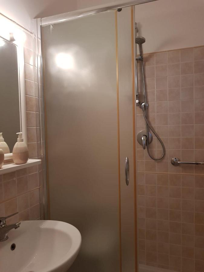 La Casa Di Rosa - Casa Vacanze Meta Kültér fotó