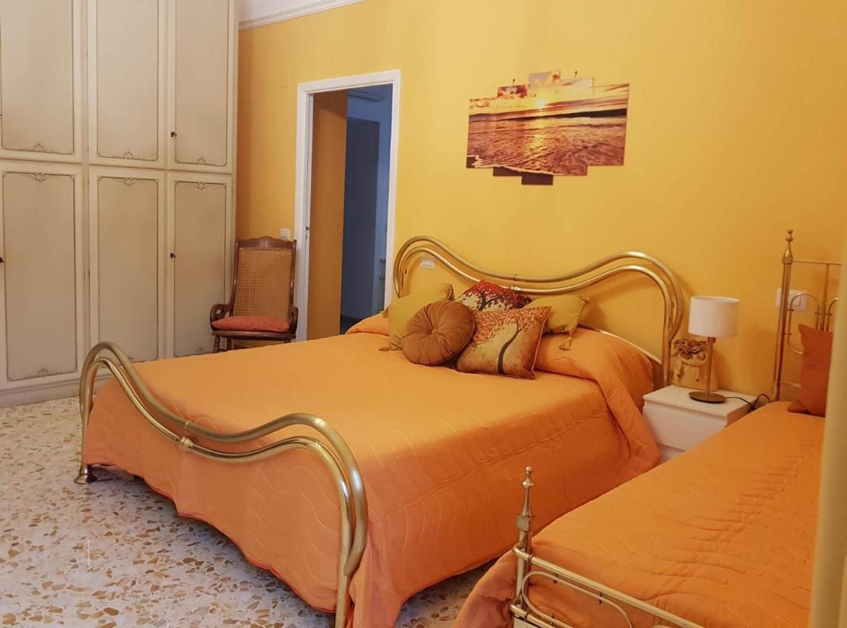La Casa Di Rosa - Casa Vacanze Meta Kültér fotó