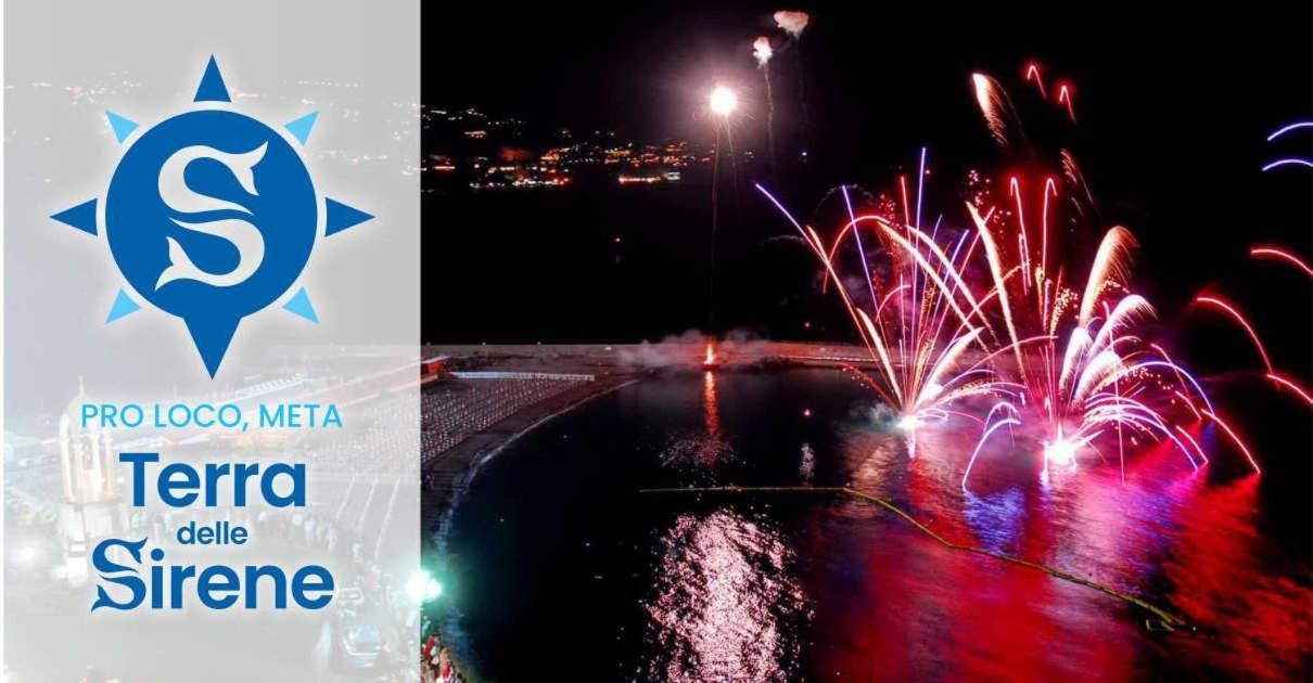 La Casa Di Rosa - Casa Vacanze Meta Kültér fotó